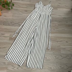 American Eagle Jumpsuit SZ M, blue and white striped